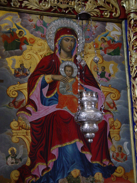 Христос Васкресе !!! - Page 2 AAAAAgia_Triada_Monastery_Our_Lady