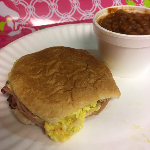 Barbecue Restaurant «Brooks Barbecue», reviews and photos, 203 Union Ave, Muscle Shoals, AL 35661, USA