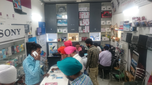 MY INFOTECH, 52-Gf, Nehru Shopping Complex, Lawrence Road, Amritsar, Punjab 143001,, Lawrence Road,, Amritsar, Punjab 143001, India, Computer_Service, state PB