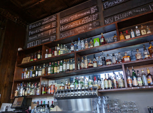Bar «Crown Liquors», reviews and photos, 2821 N Milwaukee Ave, Chicago, IL 60618, USA