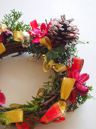 クリスマス　手作りリース