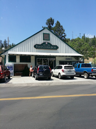 Animal Feed Store «Colfax Farm & Country Store», reviews and photos, 140 N Main St, Colfax, CA 95713, USA