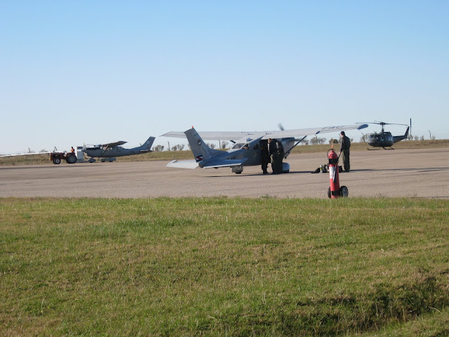 Las Fuerzas Aéreas de Argentina y Uruguay inician las maniobras Río  IMG_0819