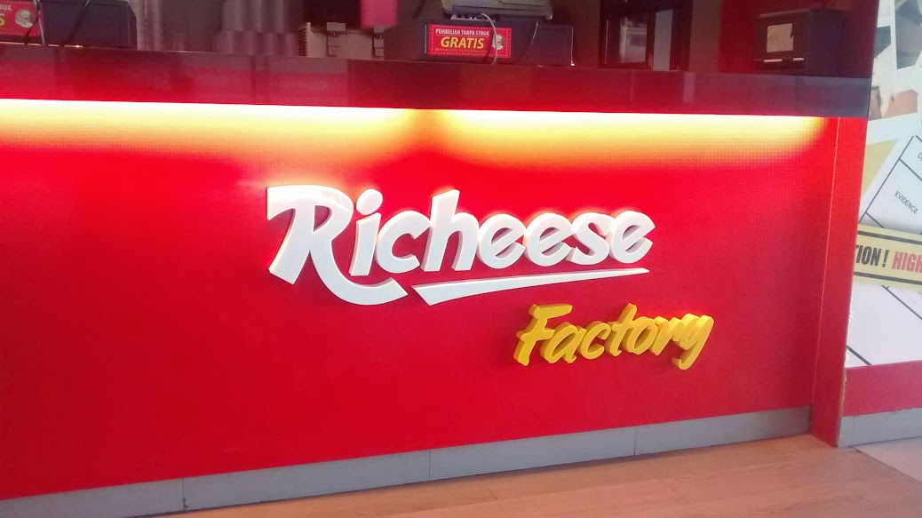 Richeese Factory, Resep Keju dan Sayapnya Bikin Penasaran 
