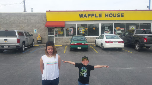 Breakfast Restaurant «Waffle House», reviews and photos, 2641 Cumberland Falls Hwy, Corbin, KY 40701, USA