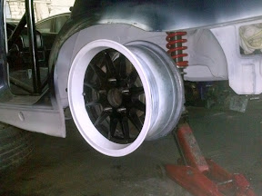 R15