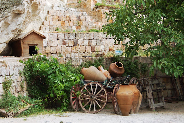 Турция: Город Гереме, глиняные горшки