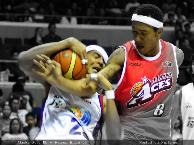 PBA Philippine Cup 2012-13 - Alaska Aces vs Petron Blaze - Result - 10-19-2012.jpg PBA Philippine Cup 2012-13 - Alaska Aces vs Petron Blaze - Result - 10-19-2012