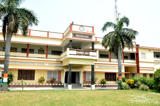 U N P G College, Station Rd, Railway Colony, Padrauna, Uttar Pradesh 274304, India, College, state UP