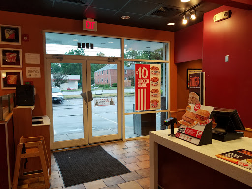 Fast Food Restaurant «KFC», reviews and photos, 1175 Union Rd, West Seneca, NY 14224, USA