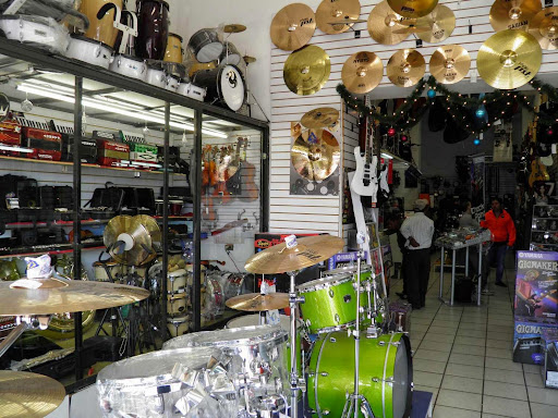 Faly Music (Tienda Yamaha), Calle 11 Nte. 406, San Pablo de los Frailes, 72090 Puebla, Pue., México, Tienda de instrumentos musicales | PUE