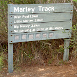 Marley Track sign post (35234)