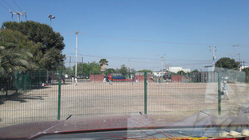 Campo De Beisbol, Vicente Guerrero 110, Benito Juárez, 66005 García, N.L., México, Campo de béisbol | NL