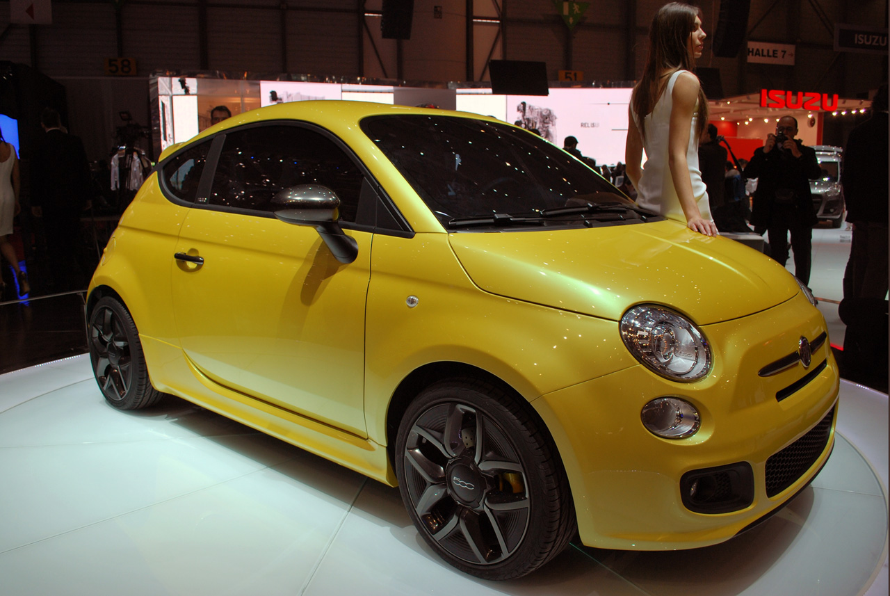 Fiat 500 Coupe Zagato Concept Geneva 2011 عربيتى