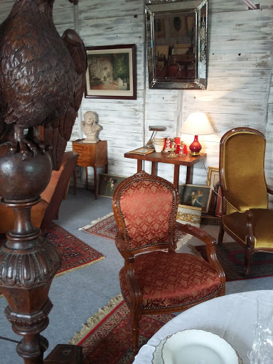 Grégoire AVOT Antiquaire Brocanteur Moulins