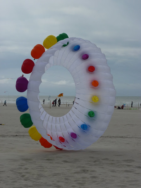 festival des cerfs volants a Berck sur mer Berck%20P%C3%A2ques%202012%20020