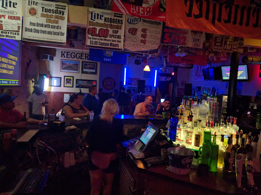 Bar «Keggers Bar», reviews and photos, 231 N Broadway, Green Bay, WI 54303, USA