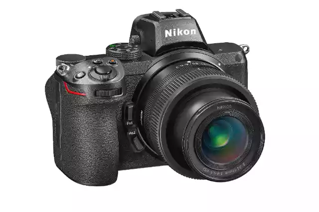 Nikon z5 camera