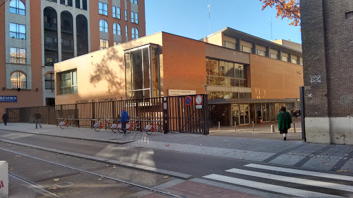 Universidad de Zaragoza: Facultad de Economía y Empresa