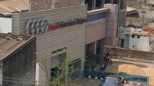Audi Service Centre Raipur, National Highway -6, Great Eastern Rd, Tatibandh, Raipur, Chhattisgarh 492001, India, Automobile_Air_Service_Center, state CT