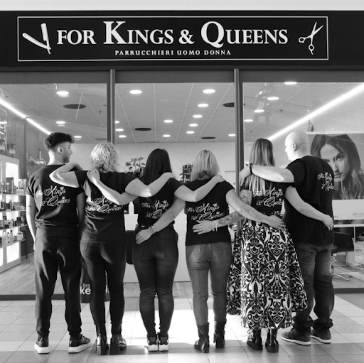 For kings & Queens logo