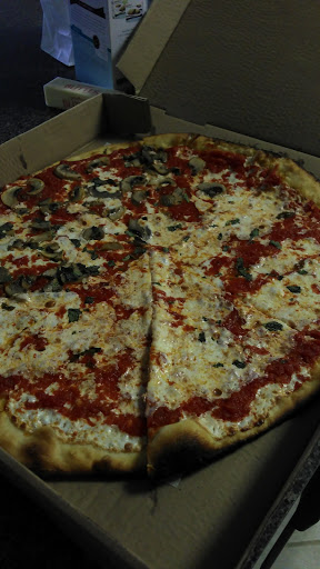 Italian Restaurant «TreVi Pizza Pasta BYOB», reviews and photos, 21 E Glenside Ave, Glenside, PA 19038, USA