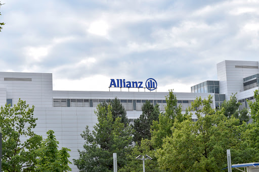 Allianz Versicherungs-AG