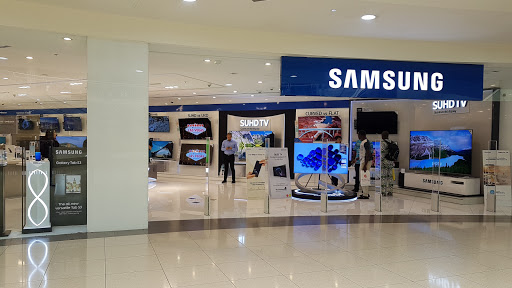 Samsung Store Deira City Center, Shop# 207, 2nd level, Deira City Centre,Sheikh Rashid Rd, Deira - Dubai - United Arab Emirates, Electronics Store, state Dubai