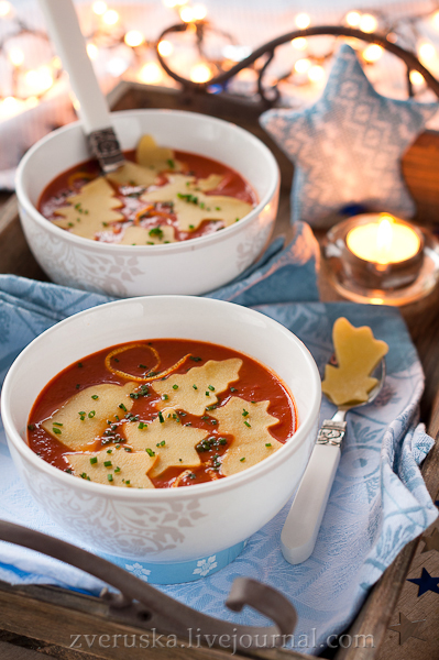 Ароматный томатный суп с домашней лапшой