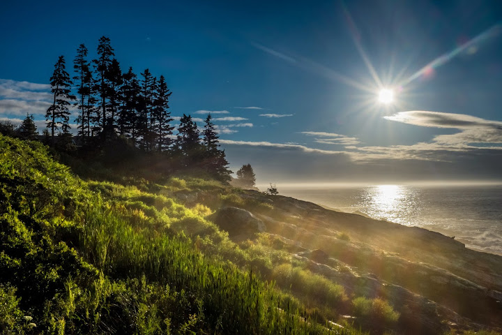 Sunrise On The Coast Of The Pine Tree State. Pemaquid Point, Maine