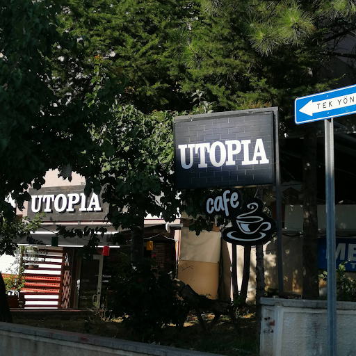 UTOPIA CAFE logo