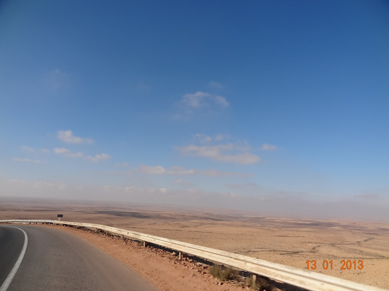 Marrocos e Mauritãnia a Queimar Pneu e Gasolina - Página 4 DSC05707