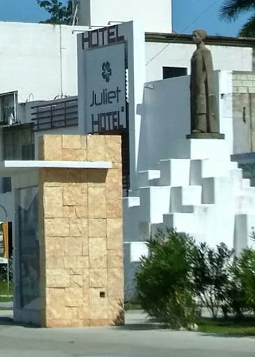 Hotel Juliet, Av de los Héroes 169, Centro, 77000 Chetumal, Q.R., México, Hotel en el centro | QROO