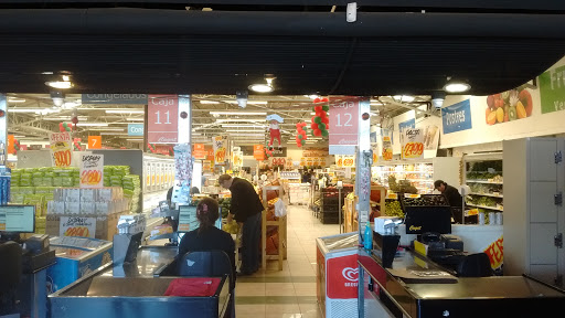 Supermercados Cugat, Januario Espinoza 985,, Linares, VII Región, Chile, Tienda de alimentos | Maule