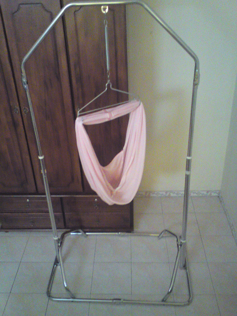 baby sarong cradle