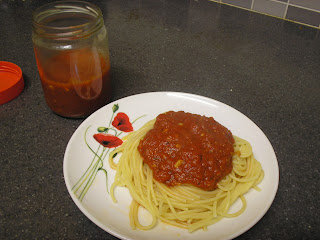 Picture of pasta with sauce.