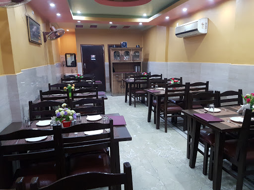 Lazeez Family Restaurant, Shop No.-3,Daya Palace,Near LIC Building,, Haridwar Road,Dehradun, Dehradun, Uttarakhand 248001, India, Delivery_Restaurant, state UK