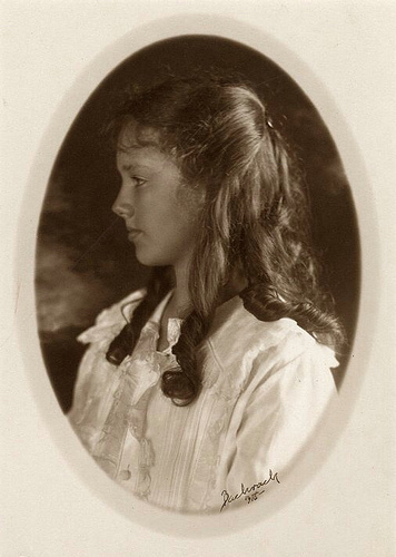 Anne Morrow Lindbergh (1906-2001)