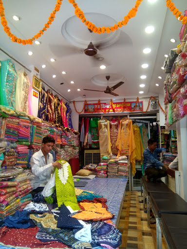 New Madina Suit Emporium, 372, City Station Road, Pakka Bagh, Sitapur, Uttar Pradesh 261001, India, Shop, state UP