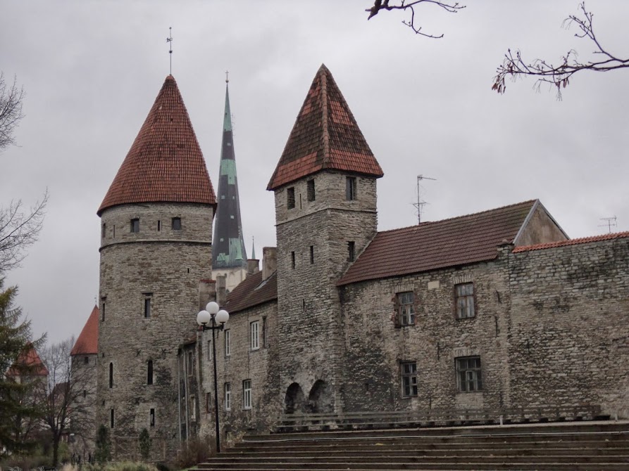 Ноябрьские 2013 в Латвии и Эстонии на машине.