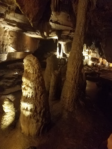 Tourist Attraction «Squire Boone Caverns», reviews and photos, 100 Squire Boone Rd SW, Mauckport, IN 47142, USA