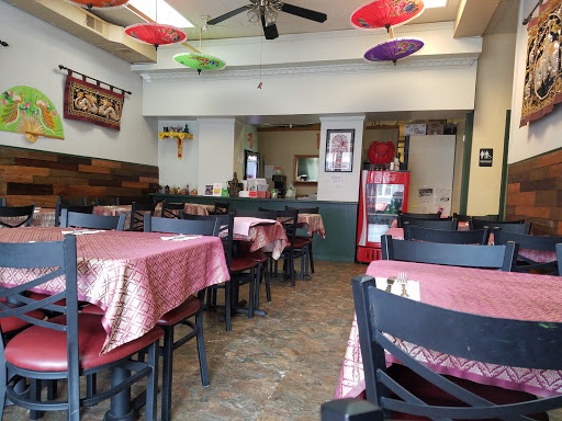 Thai Restaurant «Thai Burger Cafe», reviews and photos, 13B S Broadway, Pitman, NJ 08071, USA