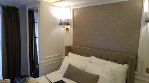 Mina Hotel