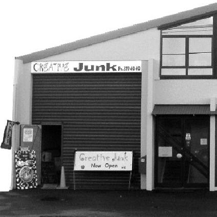 Creative Junk logo