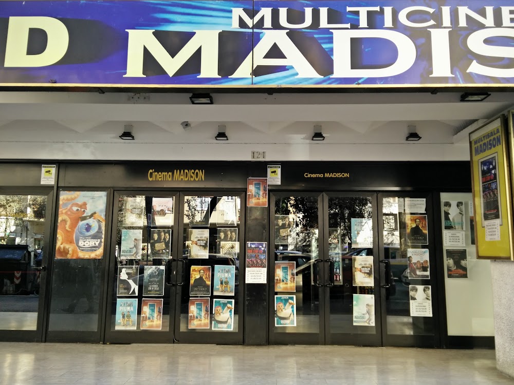 Cinema Madison, Italia.
