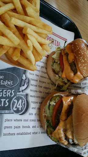 Hamburger Restaurant «The Habit Burger Grill», reviews and photos, 2777 N Main St, Santa Ana, CA 92705, USA
