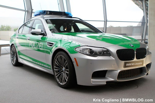 BMW-M5-polizei-01