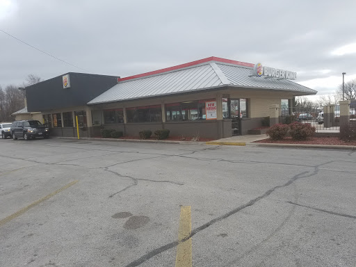 Fast Food Restaurant «Burger King», reviews and photos, 2138 N Glenstone Ave, Springfield, MO 65803, USA