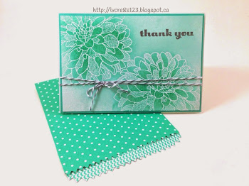 Linda Vich Creates: Delightful Dahlias. Coastal Cabana ink brings these beautiful Dahlias to life on Stampin' Up! note cards, using an easy emboss resist inking technique. The Mini Treat Bag Thinlits die create a lovely envelope.