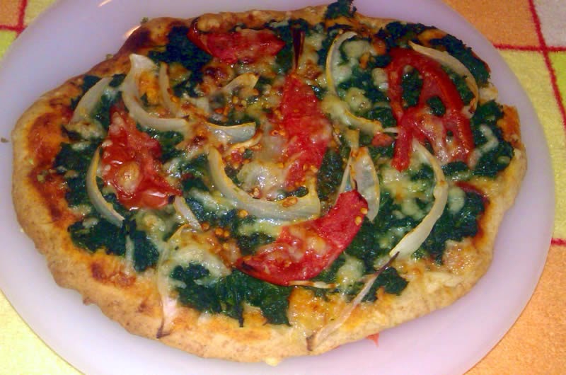 Pizza de espelta y espinacas en Pizza vegetal de espelta